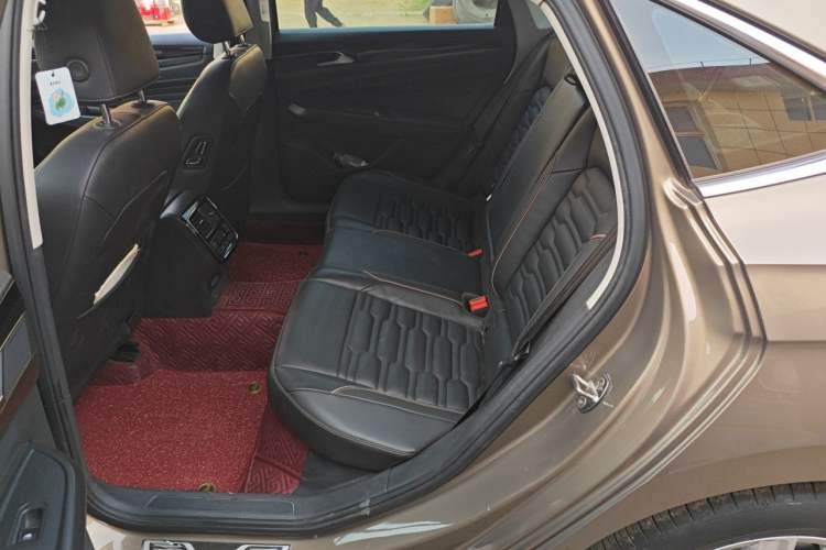 Used Volkswagen Passat 2019 330TSI Elite Edition China V Standard Left Rear Seat