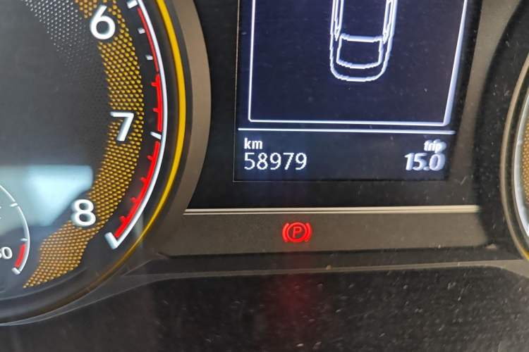 Used Volkswagen Passat 2019 330TSI Elite Edition China V Standard Odometer Close Up