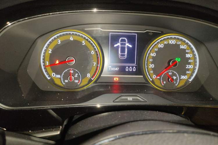 Used Volkswagen Passat 2019 330TSI Elite Edition China V Standard Odometer Close Up