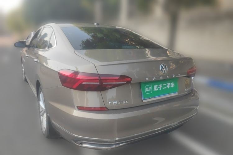 Used Volkswagen Passat 2019 330TSI Elite Edition China VI Rear Left 45 Deg