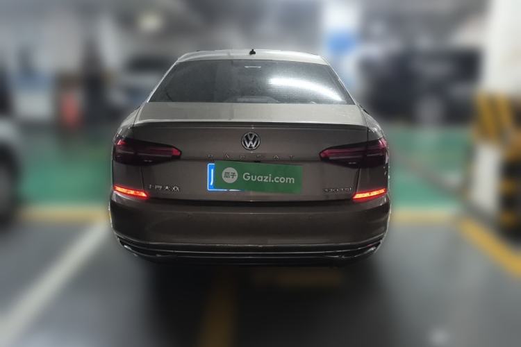 Used Volkswagen Passat 2019 330TSI Elite Edition China VI Rear