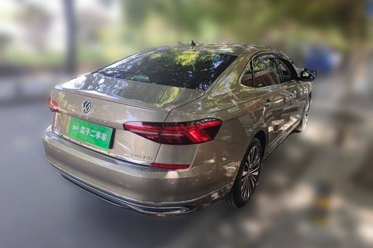 Used Volkswagen Passat 2019 380TSI Prestige Edition China VI Standard Rear Right 45 Deg