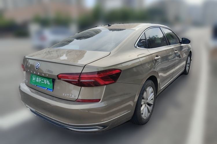 Used Volkswagen Passat 2019 330TSI Elite Edition China VI Rear Right 45 Deg