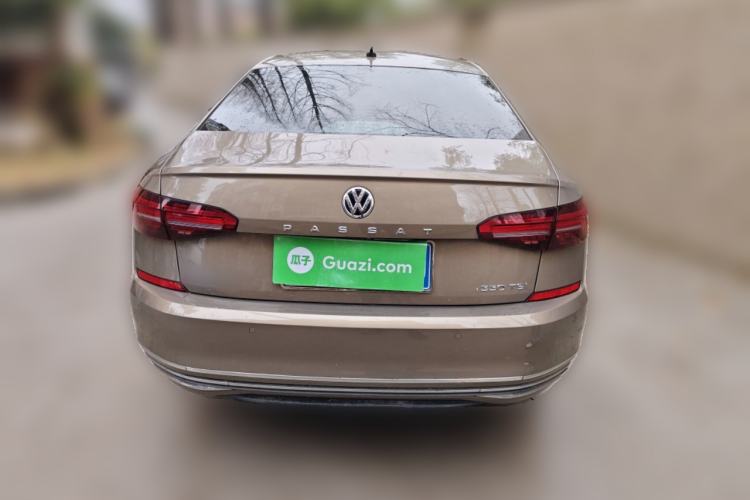 Used Volkswagen Passat 2019 330TSI Elite Edition China VI Rear