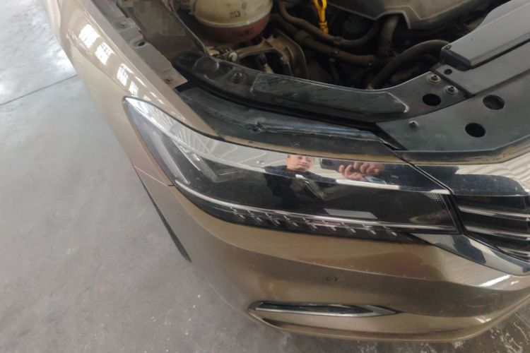 Used Volkswagen Passat 2019 330TSI Luxury Edition China V Standard Right Front Headlight