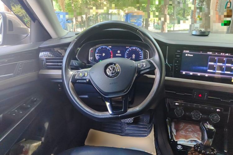 Used Volkswagen Passat 2019 380TSI Prestige Edition China VI Standard Steering Wheel