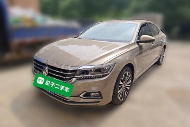 Ojetý Volkswagen Passat 2019 380TSI Prestige Edition China VI Standard