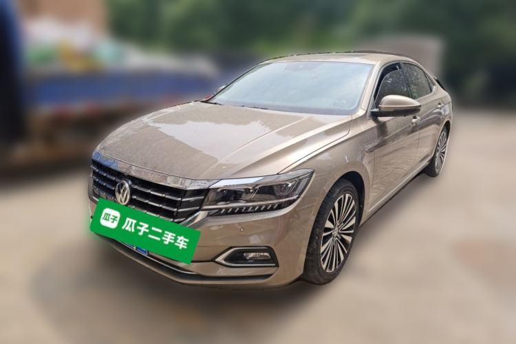 Used Volkswagen Passat 2019 380TSI Prestige Edition China VI Standard Guazi used car, China used car export, Used car for sale, Used cars, Cheapest cars for sale