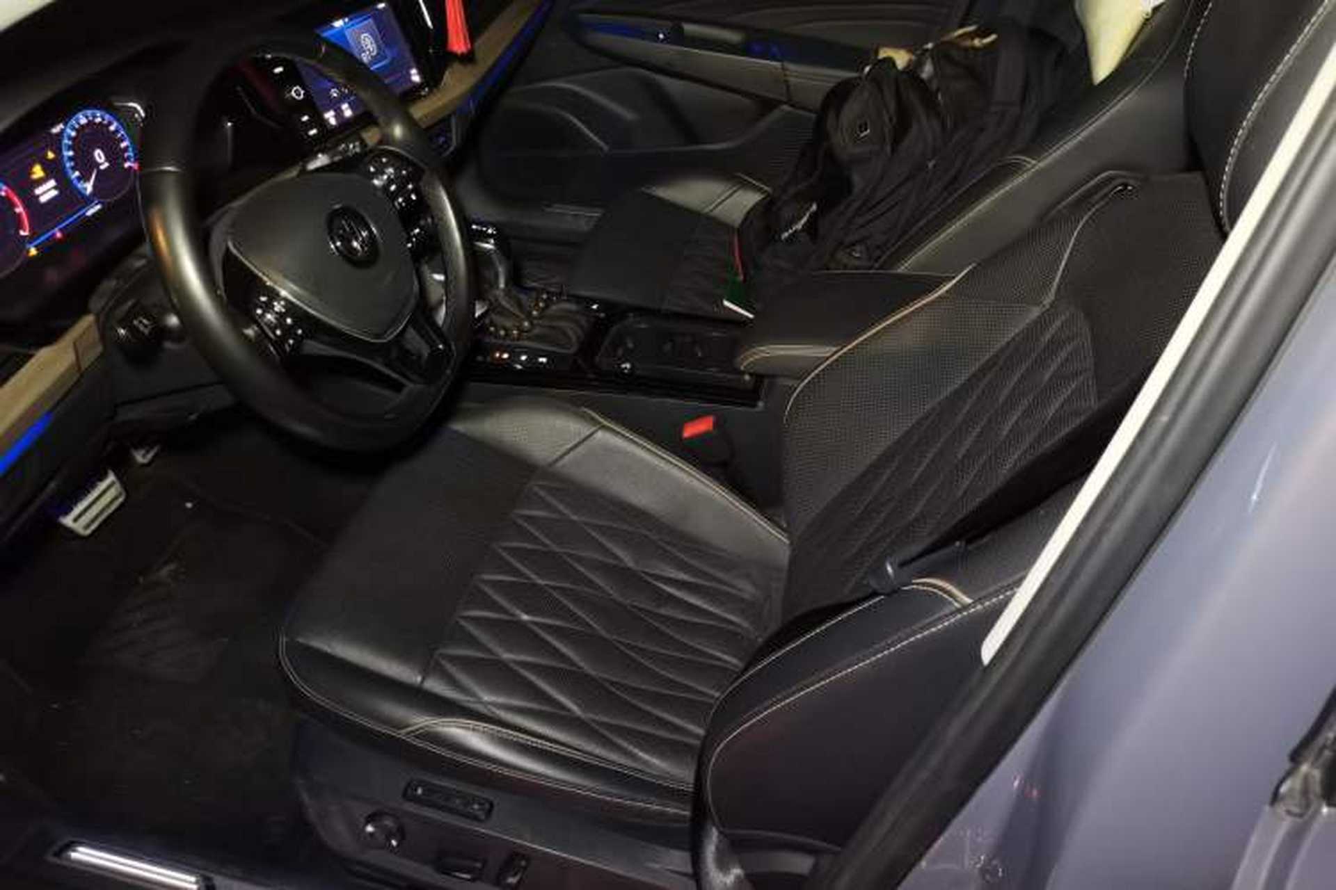 Used Volkswagen Passat 2019 330TSI Luxury Edition China VI Standard Left Front Seat