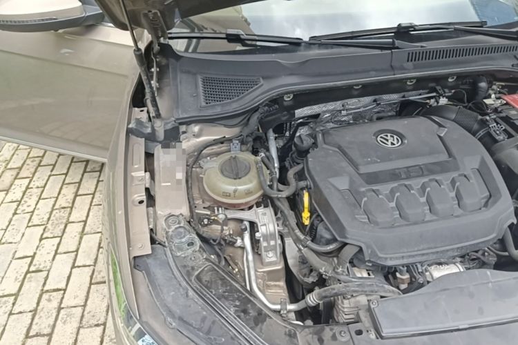 Used Volkswagen Passat 2019 330TSI Elite Edition China V Standard Engine Bay Right