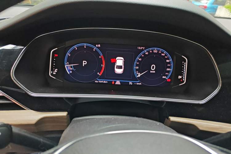Used Volkswagen Passat 2019 330TSI Luxury Edition China VI Standard Instrument Cluster