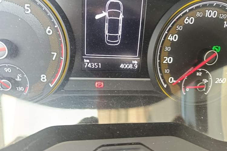 Used Volkswagen Passat 2019 330TSI Elite Edition China V Standard Odometer Close Up