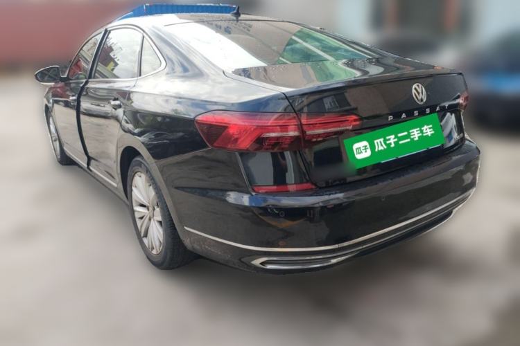 Used Volkswagen Passat 2019 330TSI Elite Edition China VI Rear Left 45 Deg