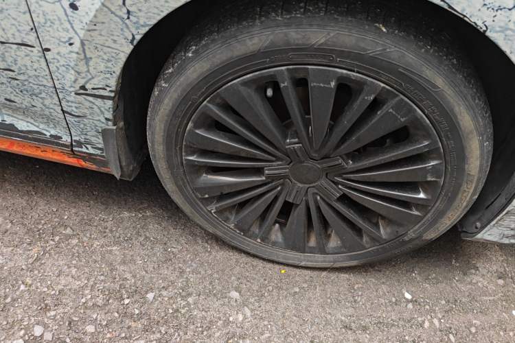 Used Volkswagen Passat 2019 330TSI Luxury Edition China VI Standard Right Front Wheel Hub