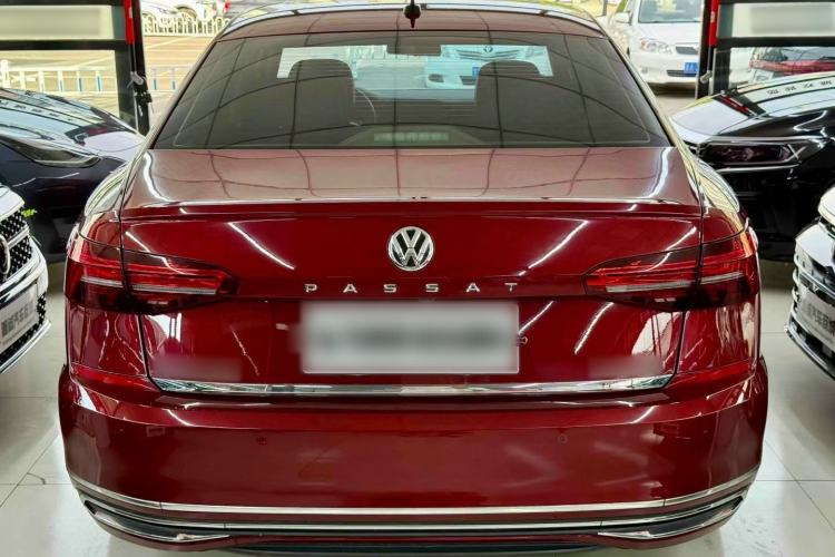 Used Volkswagen Passat 2019 330TSI Luxury Edition China VI Standard Exterior 4