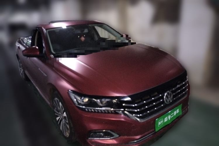 Used Volkswagen Passat 2019 330TSI Luxury Edition China VI Standard Front Right 45 Deg