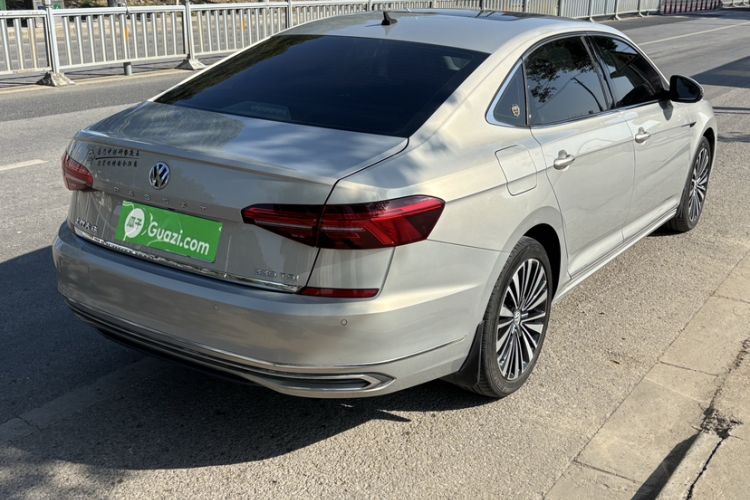 Used Volkswagen Passat 2019 330TSI Luxury Edition China VI Standard Exterior 8