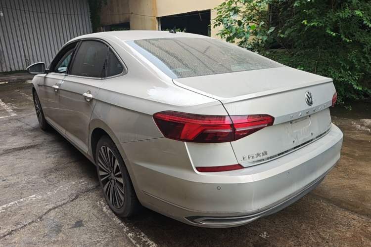 Used Volkswagen Passat 2019 330TSI Luxury Edition China V Standard Rear Left 45 Deg