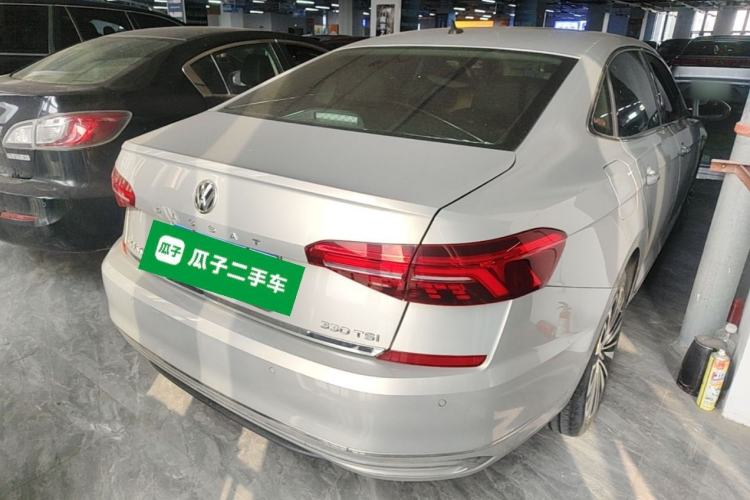 Used Volkswagen Passat 2019 330TSI Luxury Edition China VI Standard Rear Right 45 Deg