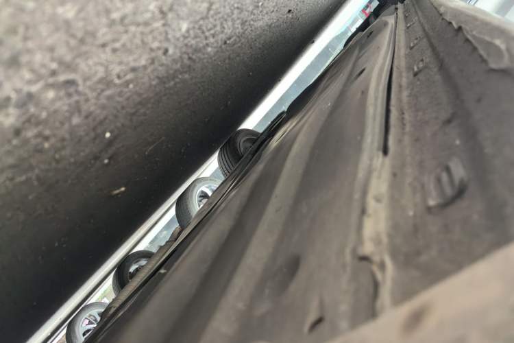 Used Volkswagen Passat 2019 330TSI Elite Edition China VI Right Side Sill