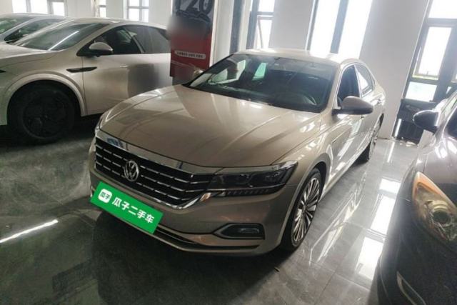 Used Volkswagen Passat 2019 330TSI Luxury Edition China VI Standard