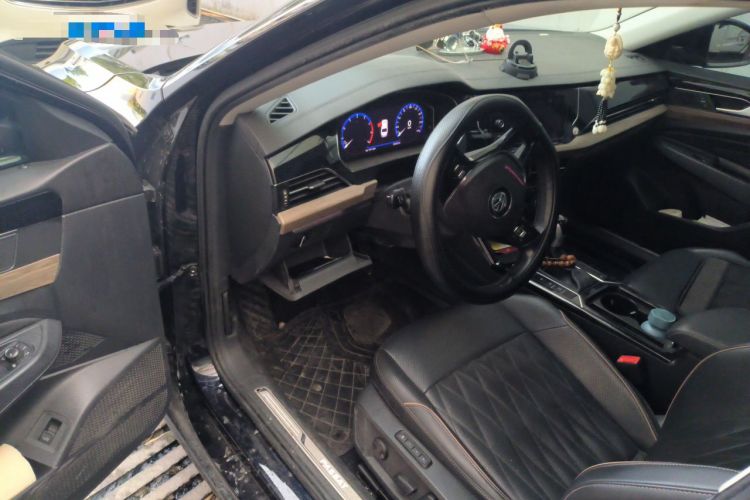 Used Volkswagen Passat 2019 330TSI Luxury Edition China VI Standard Driver Seat