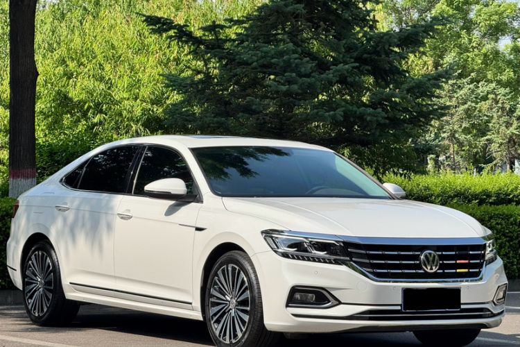 Used Volkswagen Passat 2019 330TSI Luxury Edition China V Standard Exterior 2