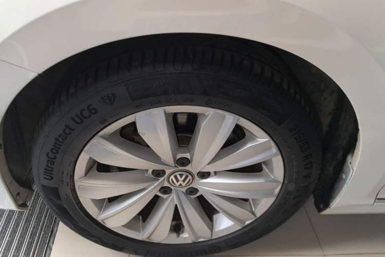 Used Volkswagen Passat 2019 330TSI Elite Edition China VI Exterior 4