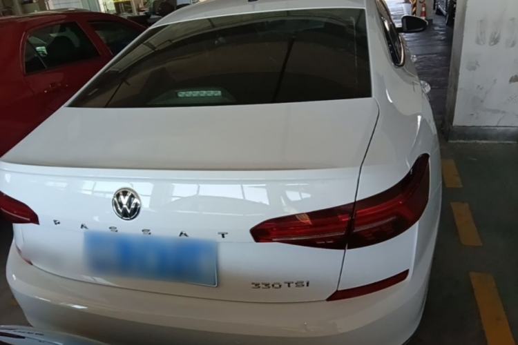Used Volkswagen Passat 2019 330TSI Elite Edition China VI Rear