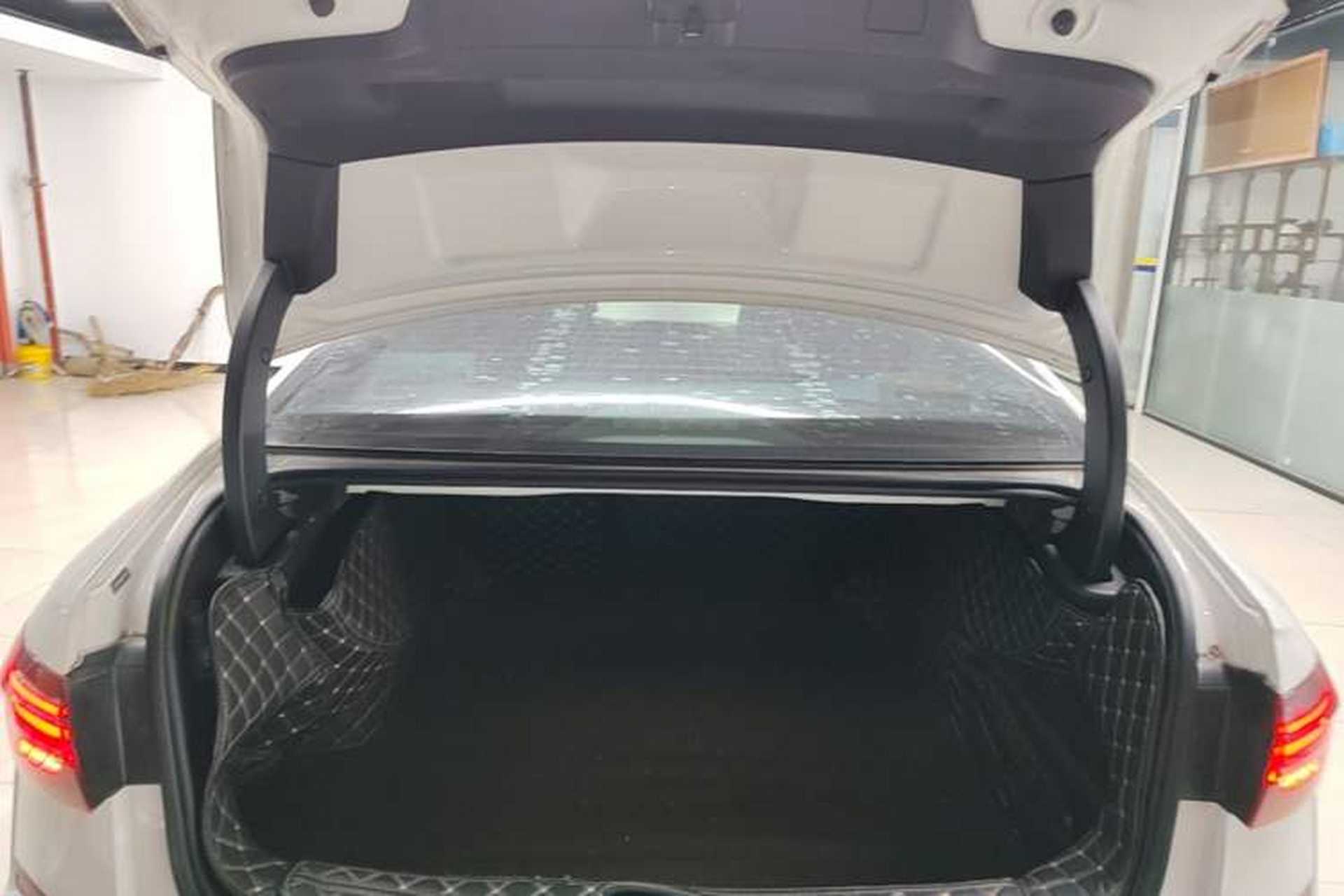 Used Volkswagen Passat 2019 330TSI Elite Edition China VI Trunk