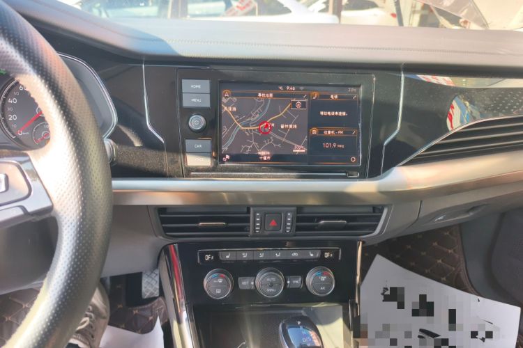 Used Volkswagen Passat 2019 330TSI Elite Edition China V Standard Audio And AC Panel
