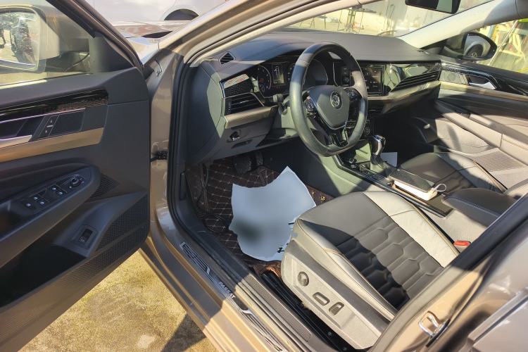 Used Volkswagen Passat 2019 330TSI Elite Edition China V Standard Driver Seat