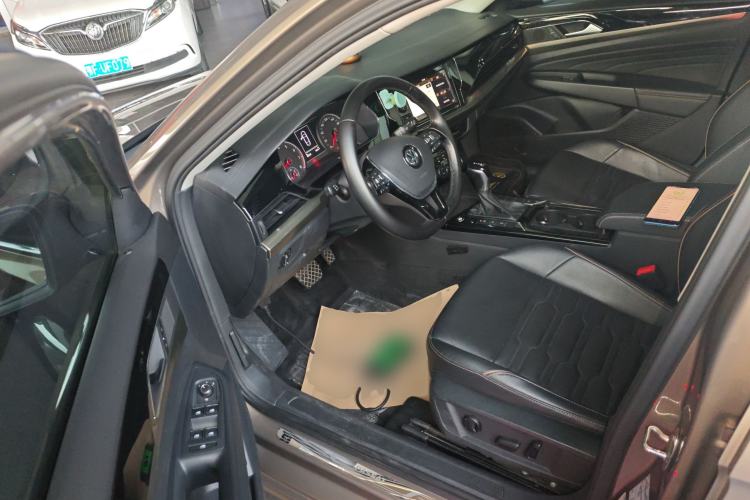 Used Volkswagen Passat 2019 330TSI Elite Edition China V Standard Driver Seat