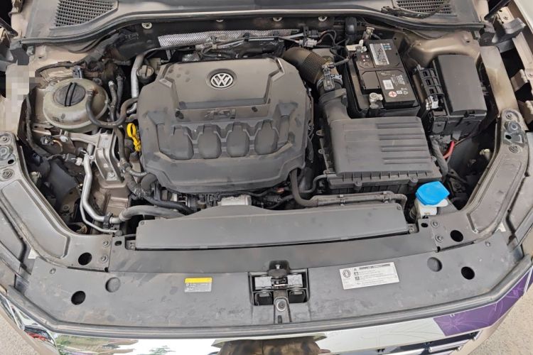 Used Volkswagen Passat 2019 330TSI Elite Edition China V Standard Engine Bay