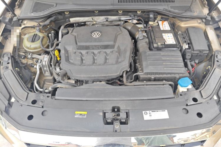 Used Volkswagen Passat 2019 330TSI Elite Edition China V Standard Engine Bay