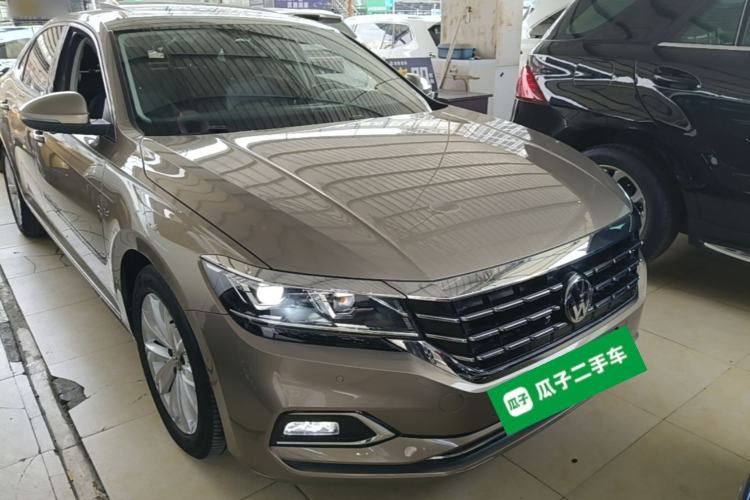 Used Volkswagen Passat 2019 330TSI Elite Edition China V Standard Front Right 45 Deg