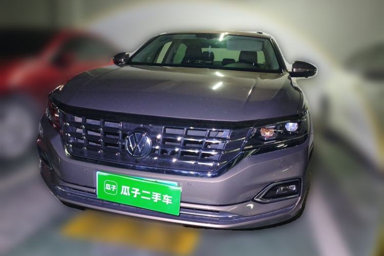 Used Volkswagen Passat 2019 330TSI Elite Edition China VI Front