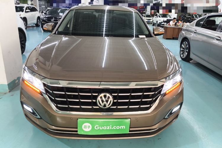 Used Volkswagen Passat 2019 330TSI Luxury Edition China V Standard Front