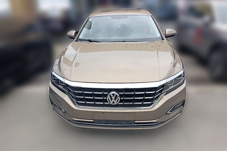 Used Volkswagen Passat 2019 330TSI Elite Edition China VI Front