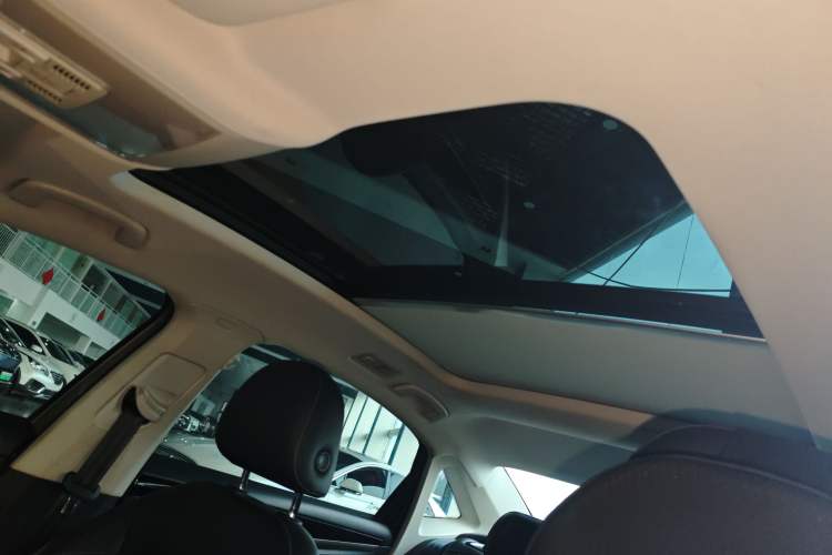 Used Volkswagen Passat 2019 330TSI Elite Edition China V Standard Headliner