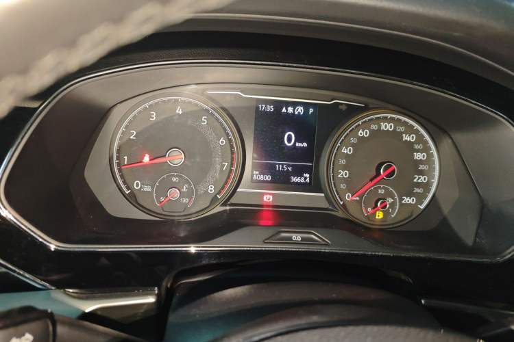 Used Volkswagen Passat 2019 330TSI Elite Edition China V Standard Instrument Cluster