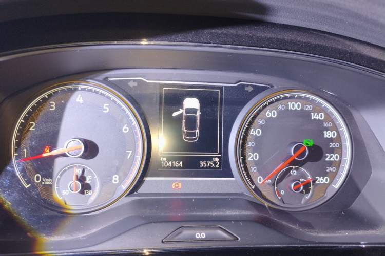 Used Volkswagen Passat 2019 330TSI Elite Edition China VI Instrument Cluster