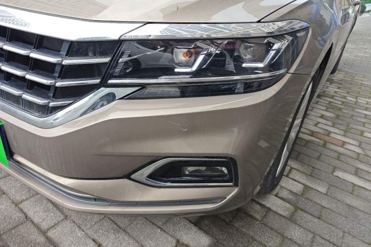 Used Volkswagen Passat 2019 330TSI Elite Edition China VI Left Front Headlight