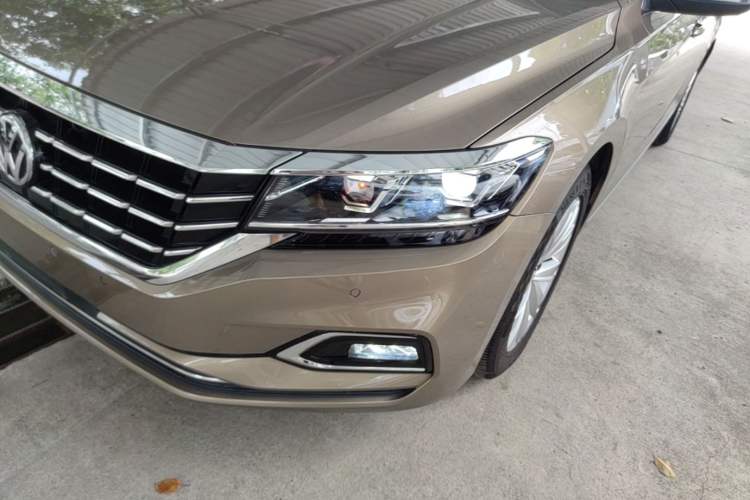 Used Volkswagen Passat 2019 330TSI Elite Edition China VI Left Front Headlight