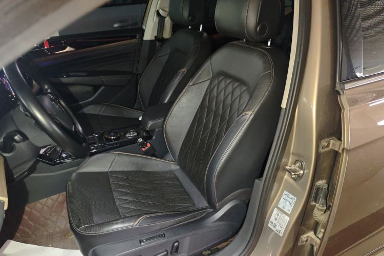 Used Volkswagen Passat 2019 330TSI Luxury Edition China V Standard Left Front Seat