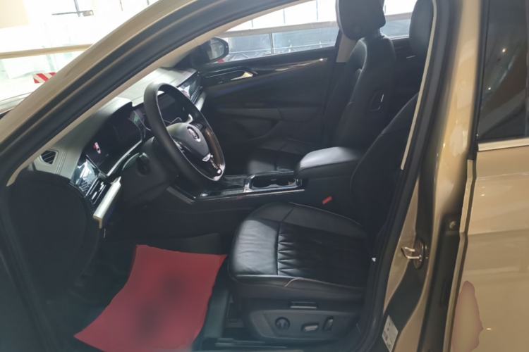 Used Volkswagen Passat 2019 330TSI Luxury Edition China V Standard Left Front Seat