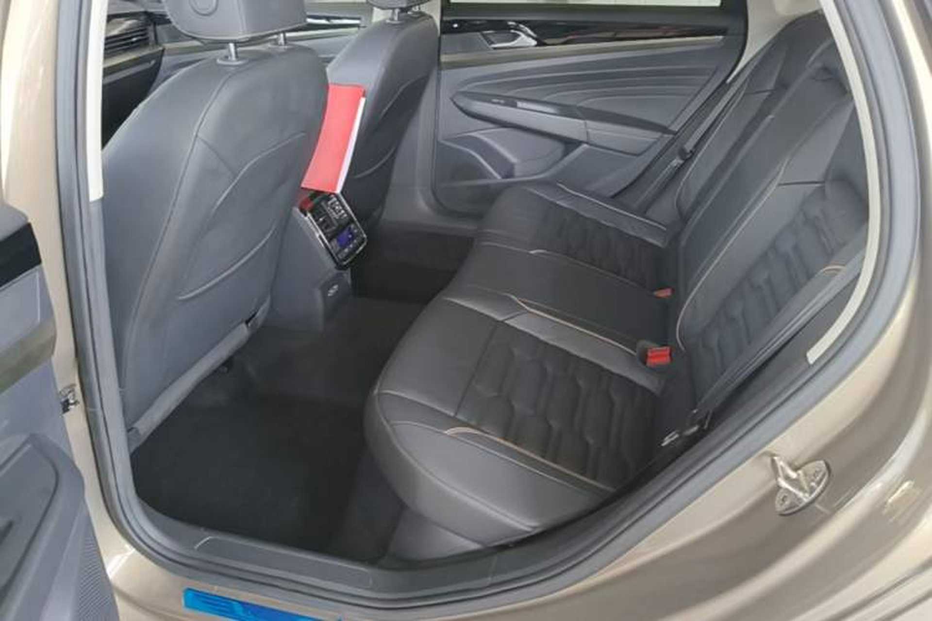Used Volkswagen Passat 2019 330TSI Elite Edition China V Standard Left Rear Seat