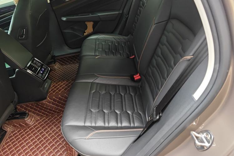 Used Volkswagen Passat 2019 330TSI Elite Edition China V Standard Left Rear Seat
