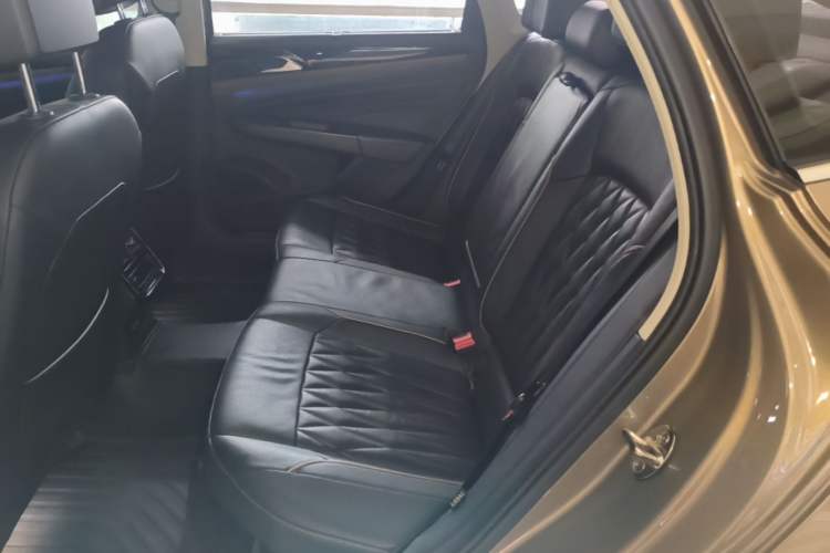 Used Volkswagen Passat 2019 330TSI Luxury Edition China V Standard Left Rear Seat