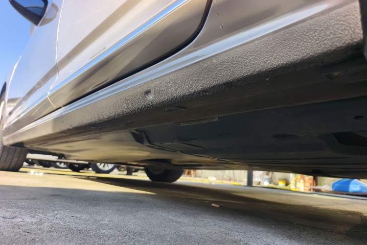Used Volkswagen Passat 2019 330TSI Elite Edition China V Standard Left Side Sill